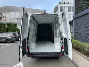 MERCEDES-BENZ Sprinter 319 CDI Lang 9G-TRONIC 4x4 ALLRAD