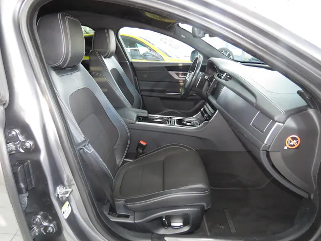 Jaguar XF Sportbrake 20d R-Sport AWD Automatic
