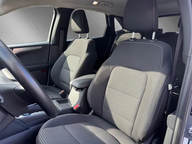 FORD Kuga 2.5 Hybrid Titanium 4x4