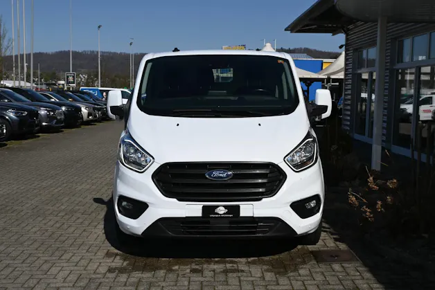FORD Transit Custom Van 320 L1H1 Basis 3-Plätzer (CH Auto)