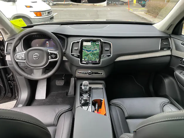 VOLVO XC90 B5 Diesel Mild Hybrid AWD Ultimate Dark Geartronic - 7 Sitzer