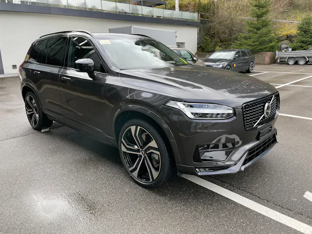 VOLVO XC90 B5 Diesel Mild Hybrid AWD Ultimate Dark Geartronic - 7 Sitzer