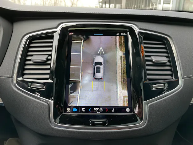 VOLVO XC90 B5 Diesel Mild Hybrid AWD Ultimate Dark Geartronic - 7 Sitzer