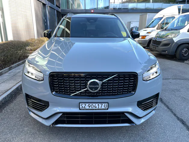 VOLVO XC90 T8 eAWD PluginHybrid Ultra Dark 7-Sitzer Geartronic