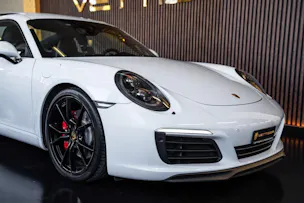 PORSCHE 911 Carrera S PDK