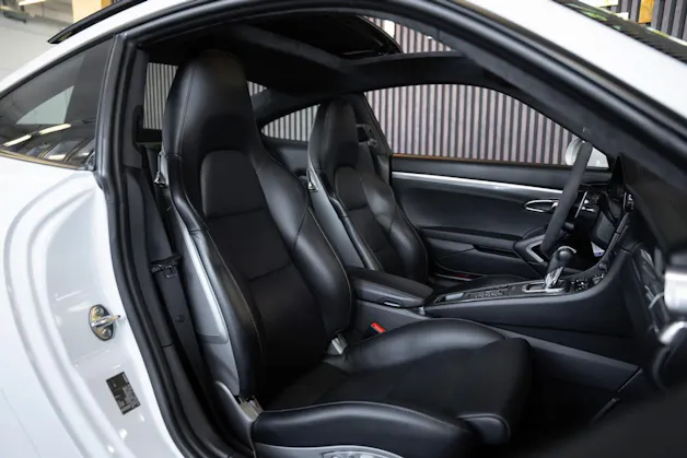 PORSCHE 911 Carrera S PDK