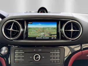 MERCEDES-BENZ SL 500 9G-Tronic