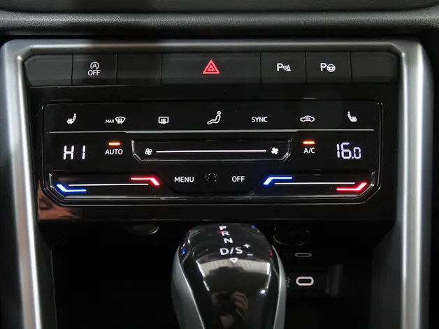 VW T-Roc 1.5 TSI EVO Life DSG (Automat)