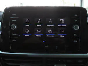 VW T-Roc 1.5 TSI EVO Life DSG (Automat)