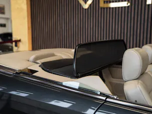 MERCEDES-BENZ E 320 Cabrio
