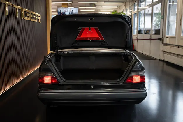 MERCEDES-BENZ E 320 Cabrio