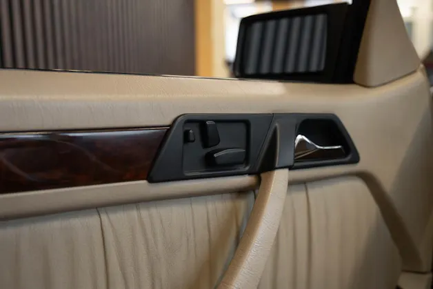 MERCEDES-BENZ E 320 Cabrio