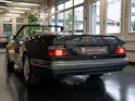 MERCEDES-BENZ E 320 Cabrio
