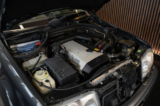 MERCEDES-BENZ E 320 Cabrio
