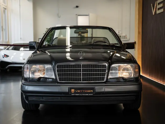MERCEDES-BENZ E 320 Cabrio