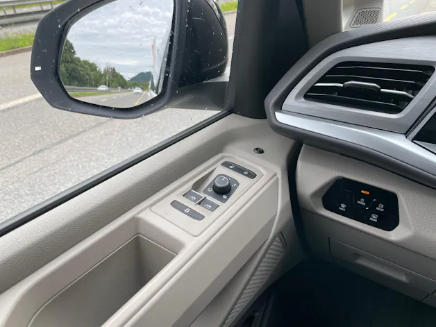 VW Multivan 1.5 eHybrid Life Lang 4Motion DSG