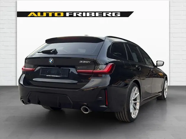 BMW 330i Touring M Sport xDrive 245PS Steptronic-Autom