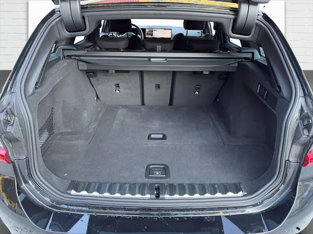 BMW 330i Touring M Sport xDrive 245PS Steptronic-Autom