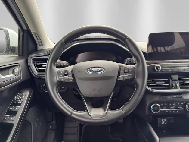 FORD Focus 1.0 SCTi Vignale Automatic