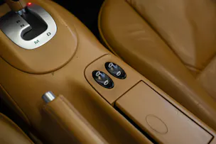 PORSCHE 911 Turbo