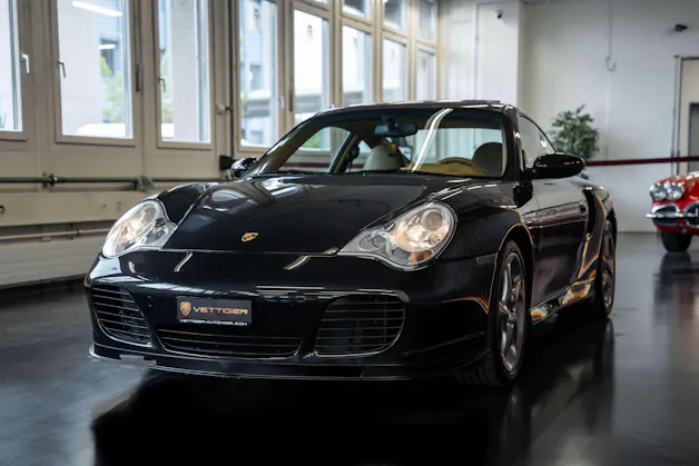 PORSCHE 911 Turbo