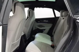 PORSCHE Macan 4 100kWh