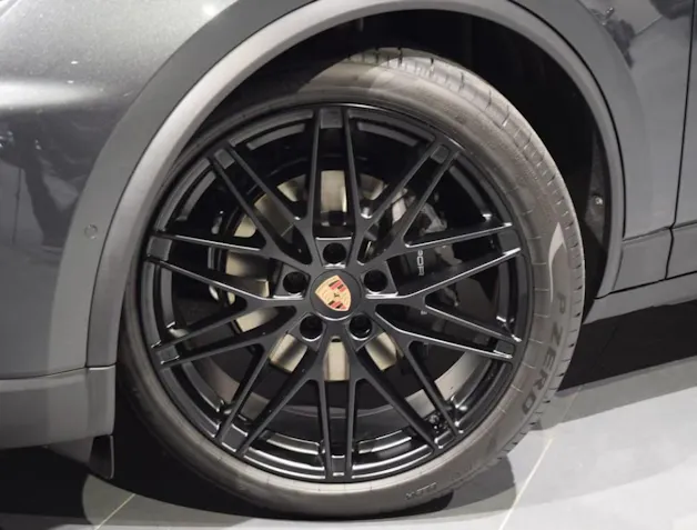 PORSCHE Macan 4 100kWh