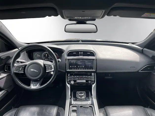 Jaguar Jaguar XE 25d R-Sport AWD Automatik – Vollausstattung | 360° Kamera | HUD | Panorama