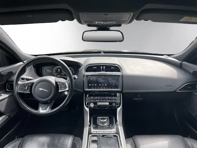 Jaguar Jaguar XE 25d R-Sport AWD Automatik – Vollausstattung | 360° Kamera | HUD | Panorama