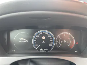 Jaguar Jaguar XE 25d R-Sport AWD Automatik – Vollausstattung | 360° Kamera | HUD | Panorama