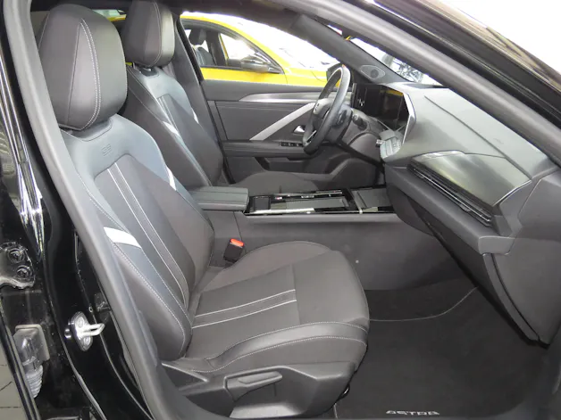 OPEL Astra 1.6 PHEV Turbo Swiss Plus Automat