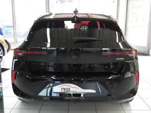 OPEL Astra 1.6 PHEV Turbo Swiss Plus Automat