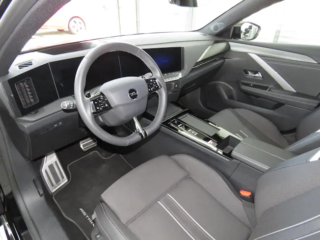 OPEL Astra 1.6 PHEV Turbo Swiss Plus Automat