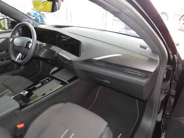 OPEL Astra 1.6 PHEV Turbo Swiss Plus Automat