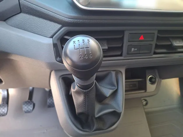 VW Crafter 35 2.0 TDI L4 DoKa
