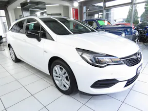 OPEL Astra Sports Tourer 1.4i Turbo Elegance (Automat)