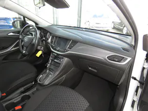 OPEL Astra Sports Tourer 1.4i Turbo Elegance (Automat)
