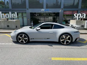 PORSCHE 911 Carrera PDK mit Aerokit