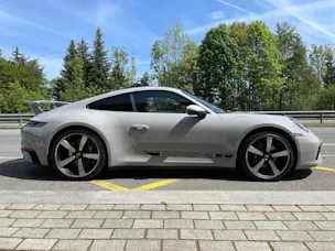 PORSCHE 911 Carrera PDK mit Aerokit