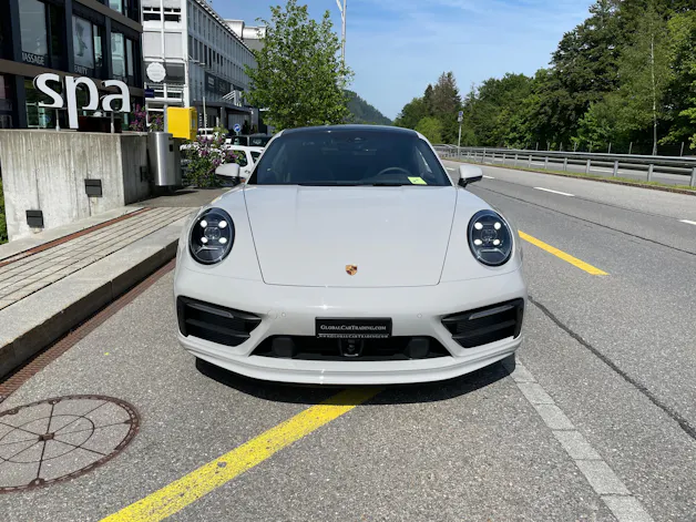 PORSCHE 911 Carrera PDK mit Aerokit