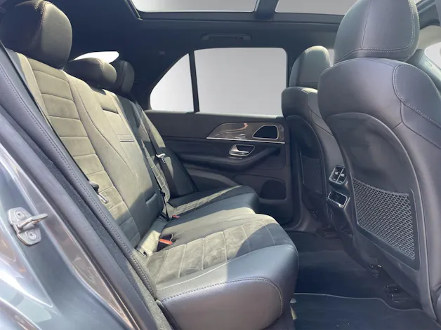 MERCEDES-BENZ GLE 300 d 4MATIC AMG Line 9G-Tronic – CH-Fahrzeug | PANORAMA | 360° | AHK |