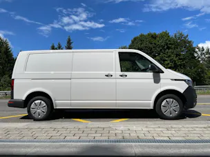 VW T6.1 2.0 TDI DSG 4 Motion Langer Radstand