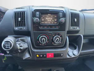 PEUGEOT Boxer 2.2 HDI 335 Premium L3H2