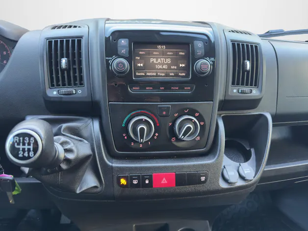 PEUGEOT Boxer 2.2 HDI 335 Premium L3H2