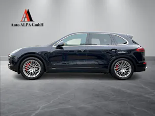 PORSCHE Porsche Cayenne Turbo – 520 PS | Performance & Luxus