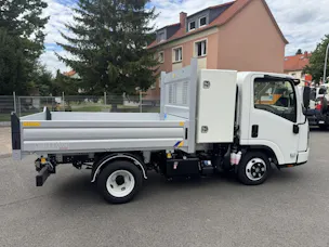 ISUZU M21 TT E HEAVY Kipper mit Box