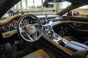 BENTLEY Continental GT 6.0 W12