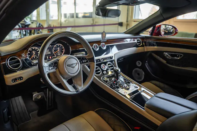BENTLEY Continental GT 6.0 W12