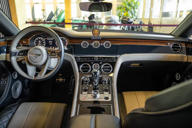 BENTLEY Continental GT 6.0 W12