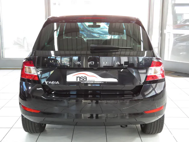 SKODA Fabia 1.0 TSI Drive DSG (Automat)